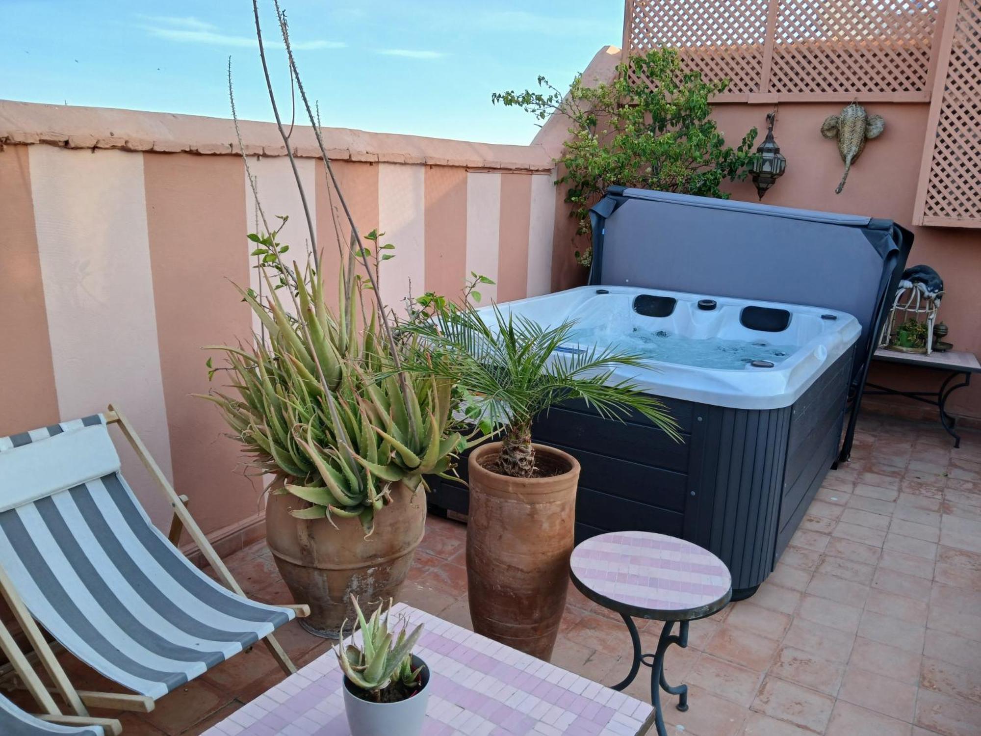 Riad Lauriers Blancs Marrakesh Buitenkant foto